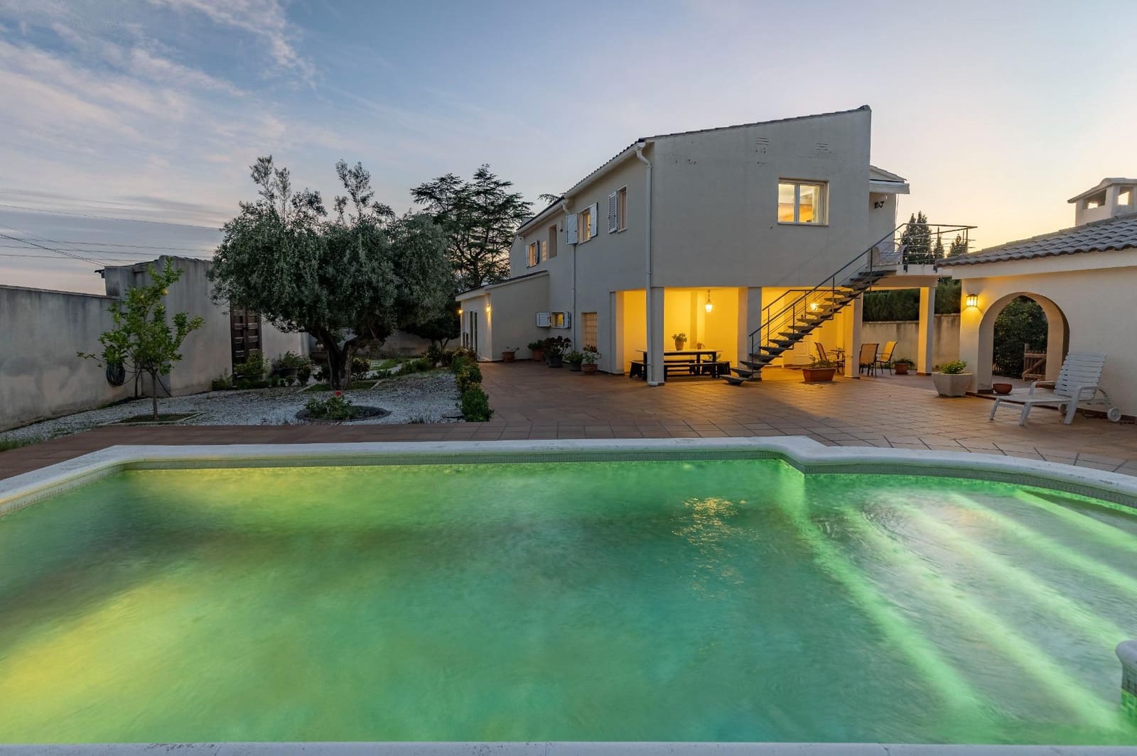 6 soverom Villa til salgs i San Antonio de Benageber med svømmebasseng garasje - € 720 000 (Ref: 9341113)