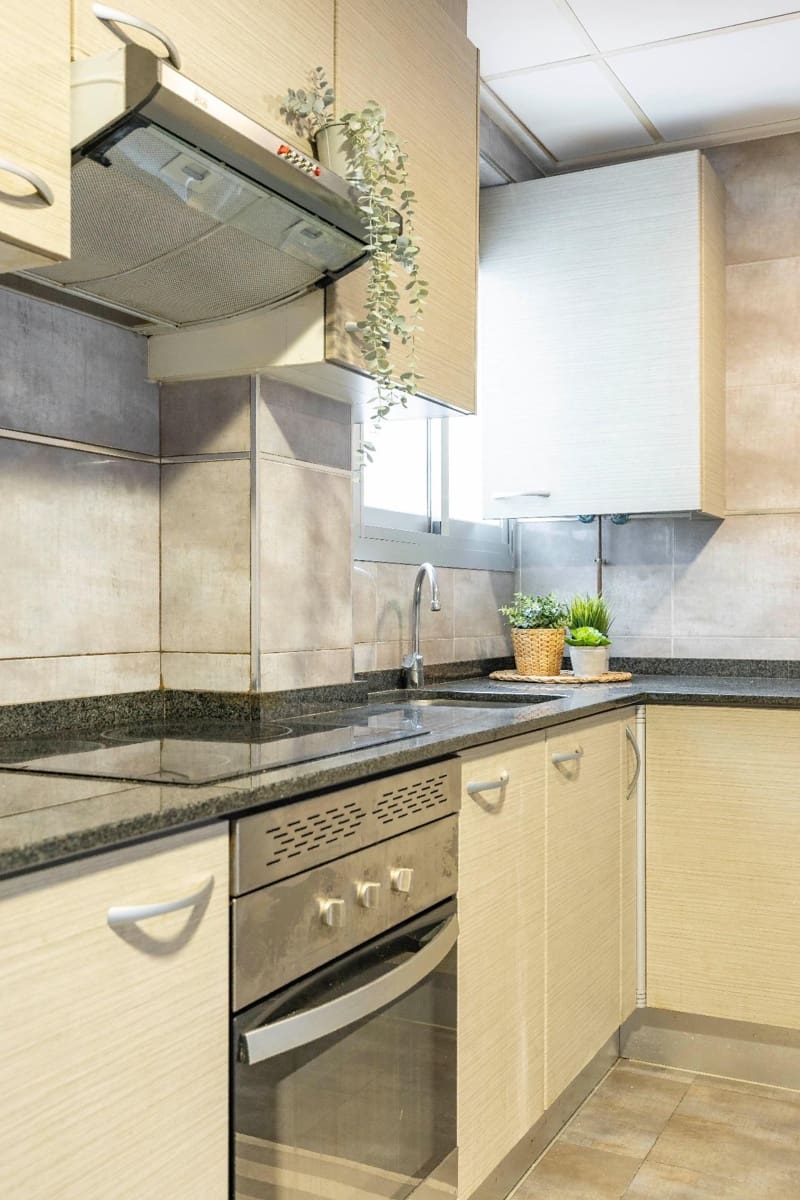 3 soveværelse Lejlighed til salg i Valencia by - € 226.000 (Ref: 9356122)