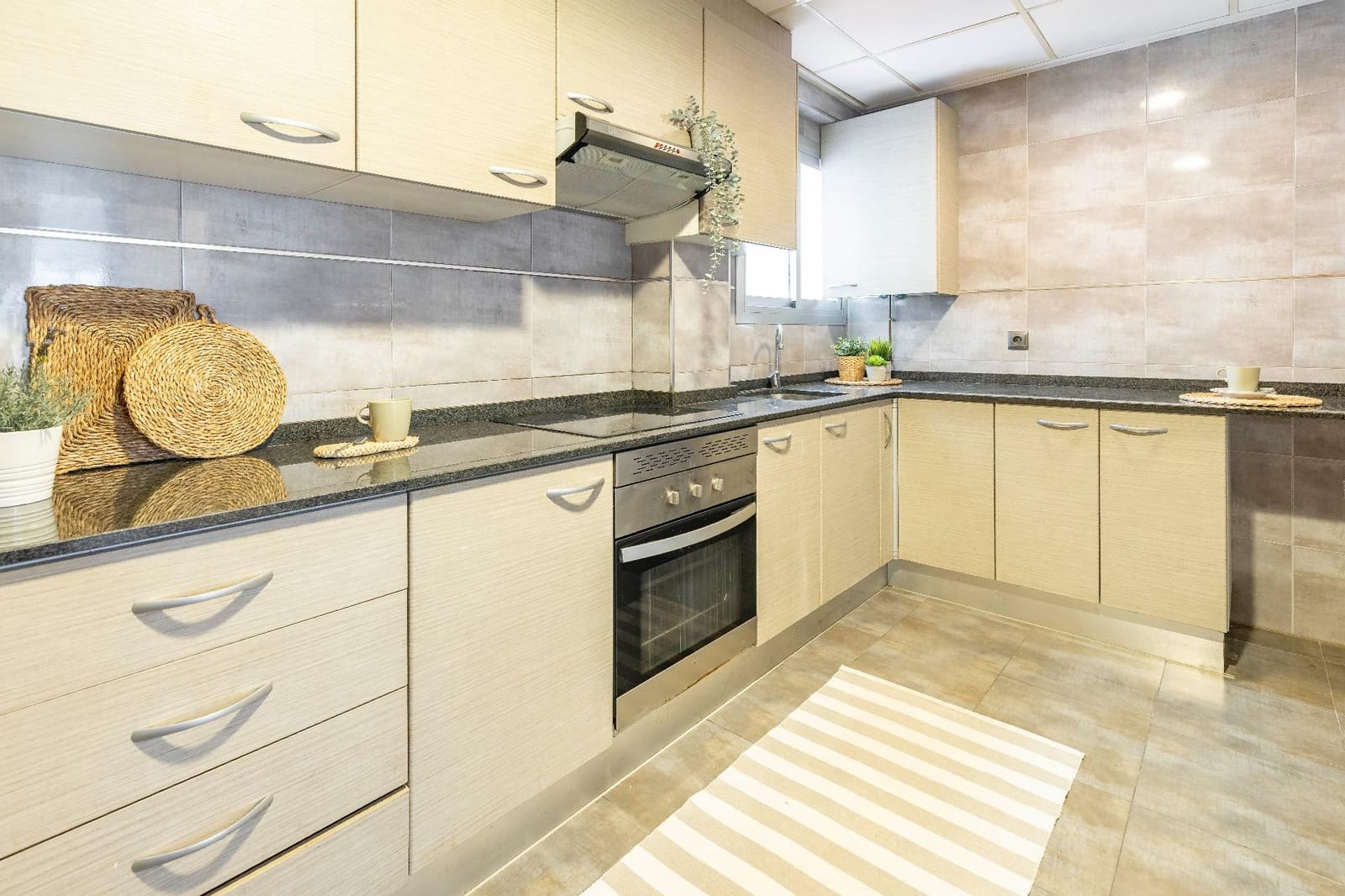 3 soveværelse Lejlighed til salg i Valencia by - € 226.000 (Ref: 9356122)