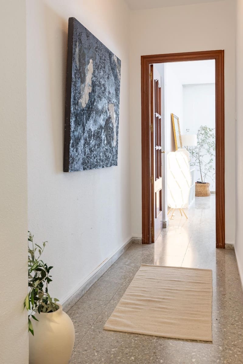 4 bedroom Flat for sale in Moncada - € 220,000 (Ref: 9390583)