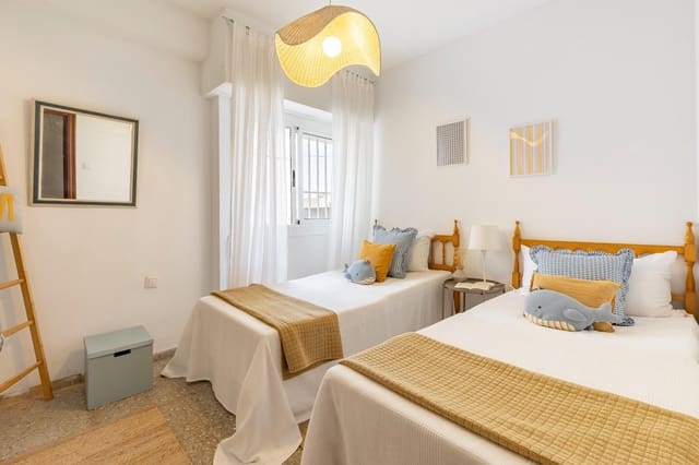 4 soveværelse Lejlighed til salg i Moncada - € 220.000 (Ref: 9390583)