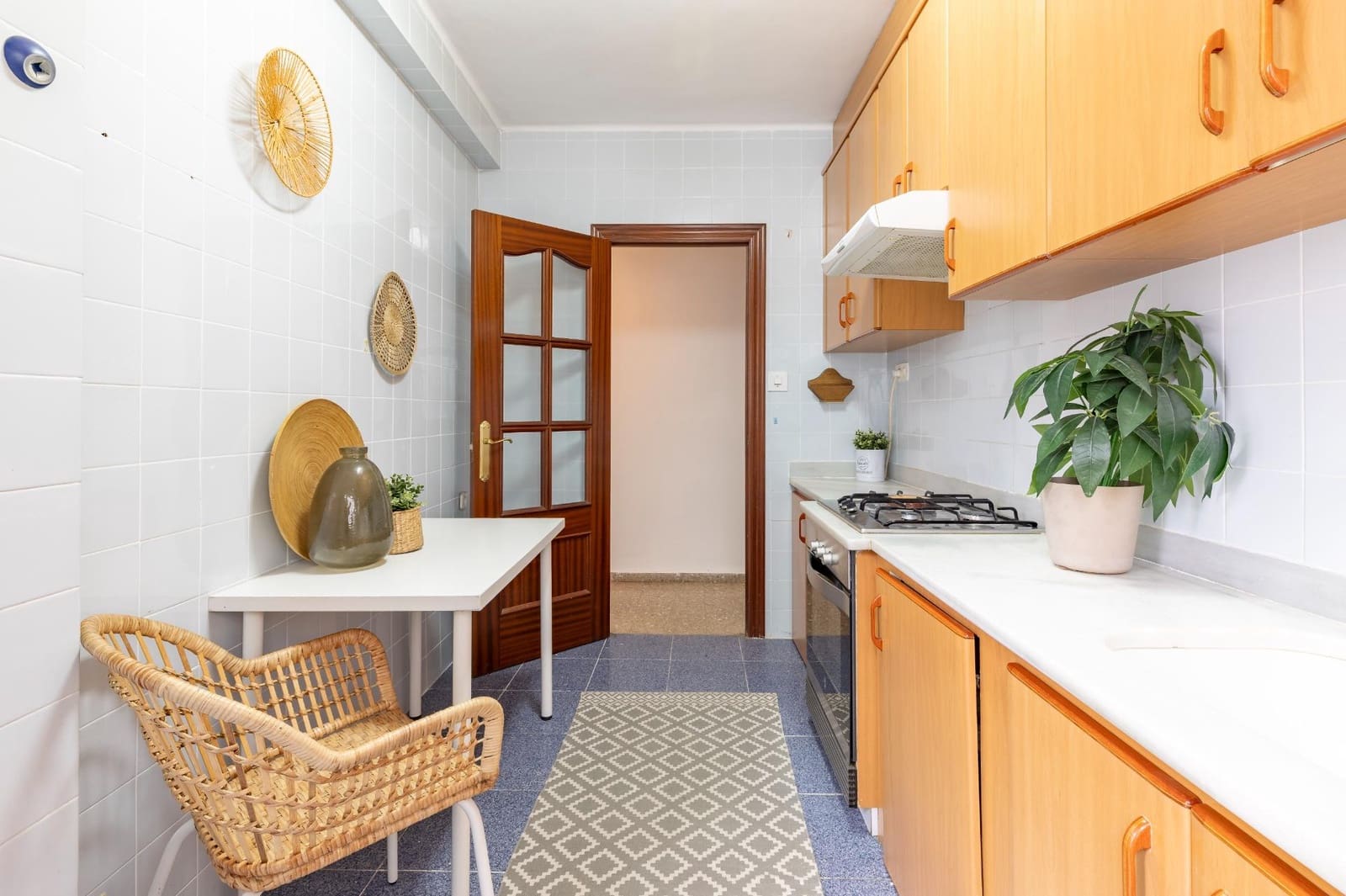 4 bedroom Flat for sale in Moncada - € 220,000 (Ref: 9390583)