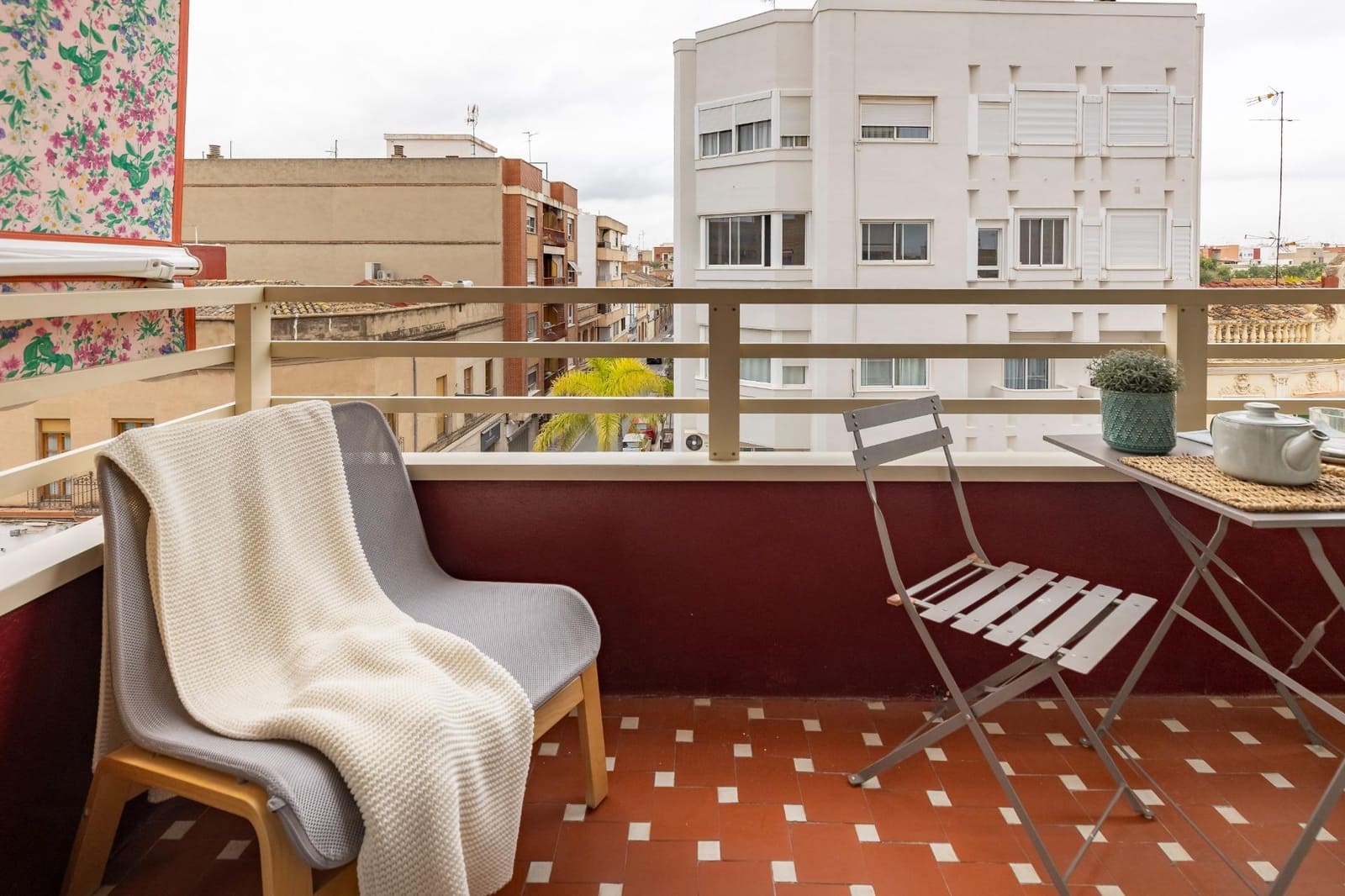 4 bedroom Flat for sale in Moncada - € 220,000 (Ref: 9390583)