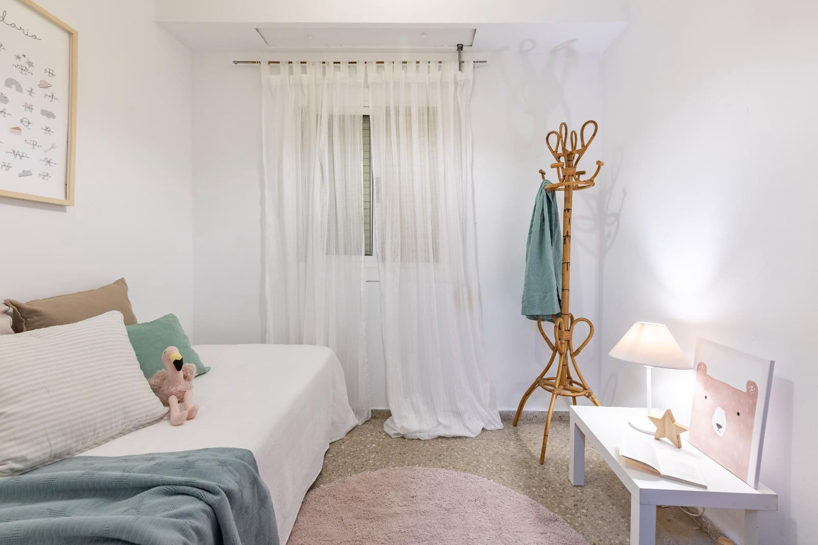 4 bedroom Flat for sale in Moncada - € 220,000 (Ref: 9390583)