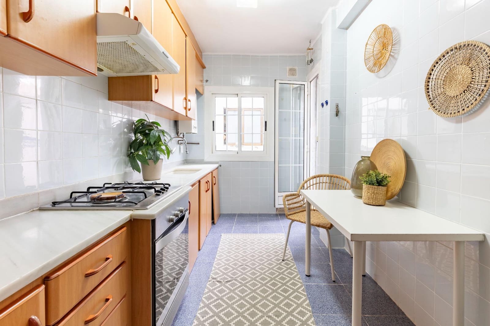 4 bedroom Flat for sale in Moncada - € 220,000 (Ref: 9390583)