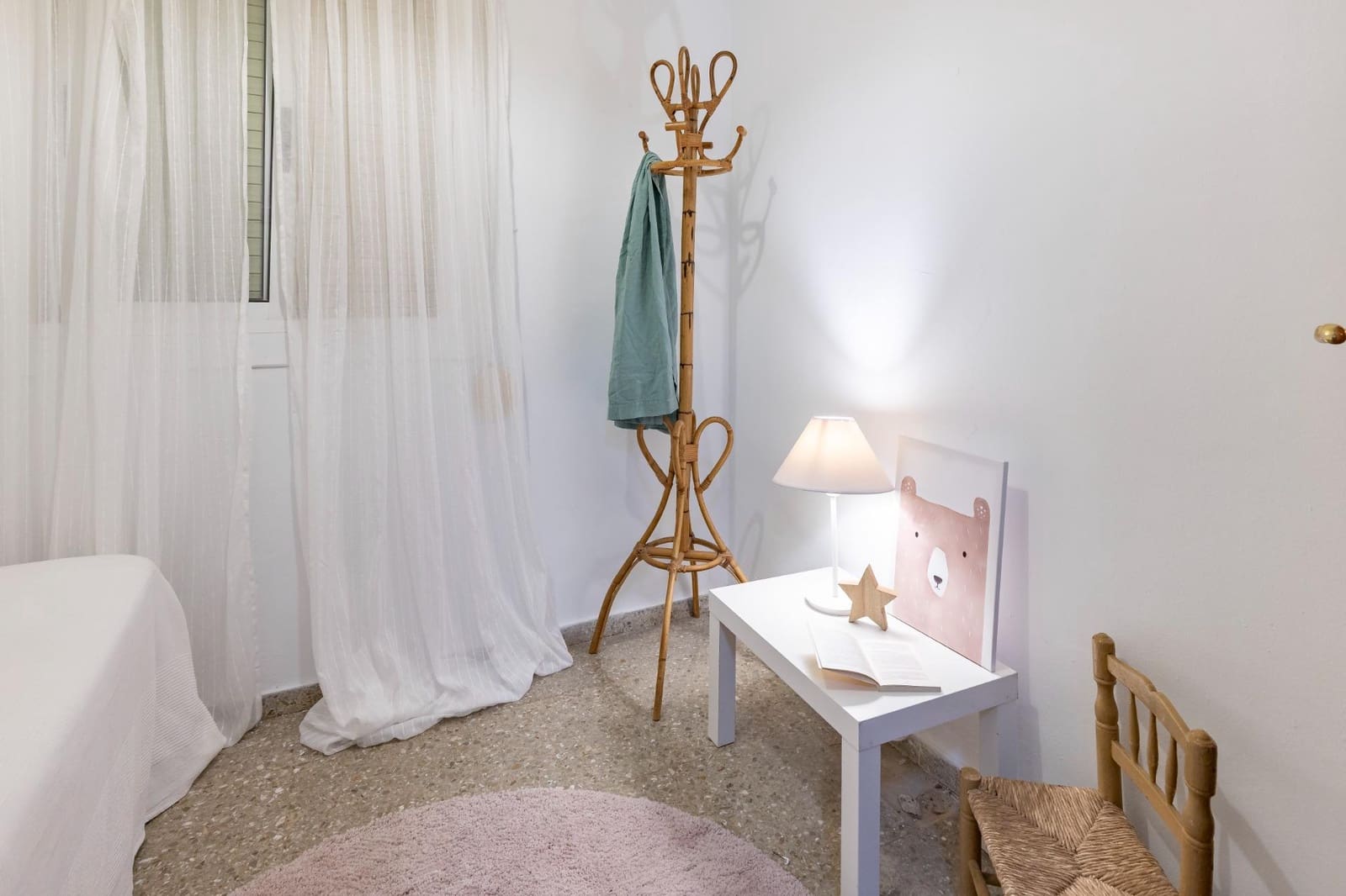 4 bedroom Flat for sale in Moncada - € 220,000 (Ref: 9390583)