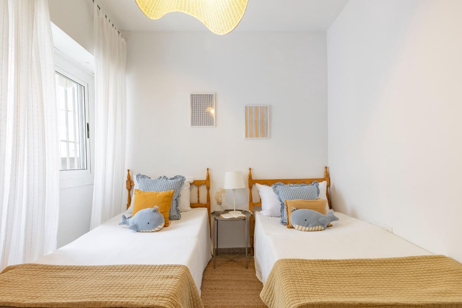 4 bedroom Flat for sale in Moncada - € 220,000 (Ref: 9390583)