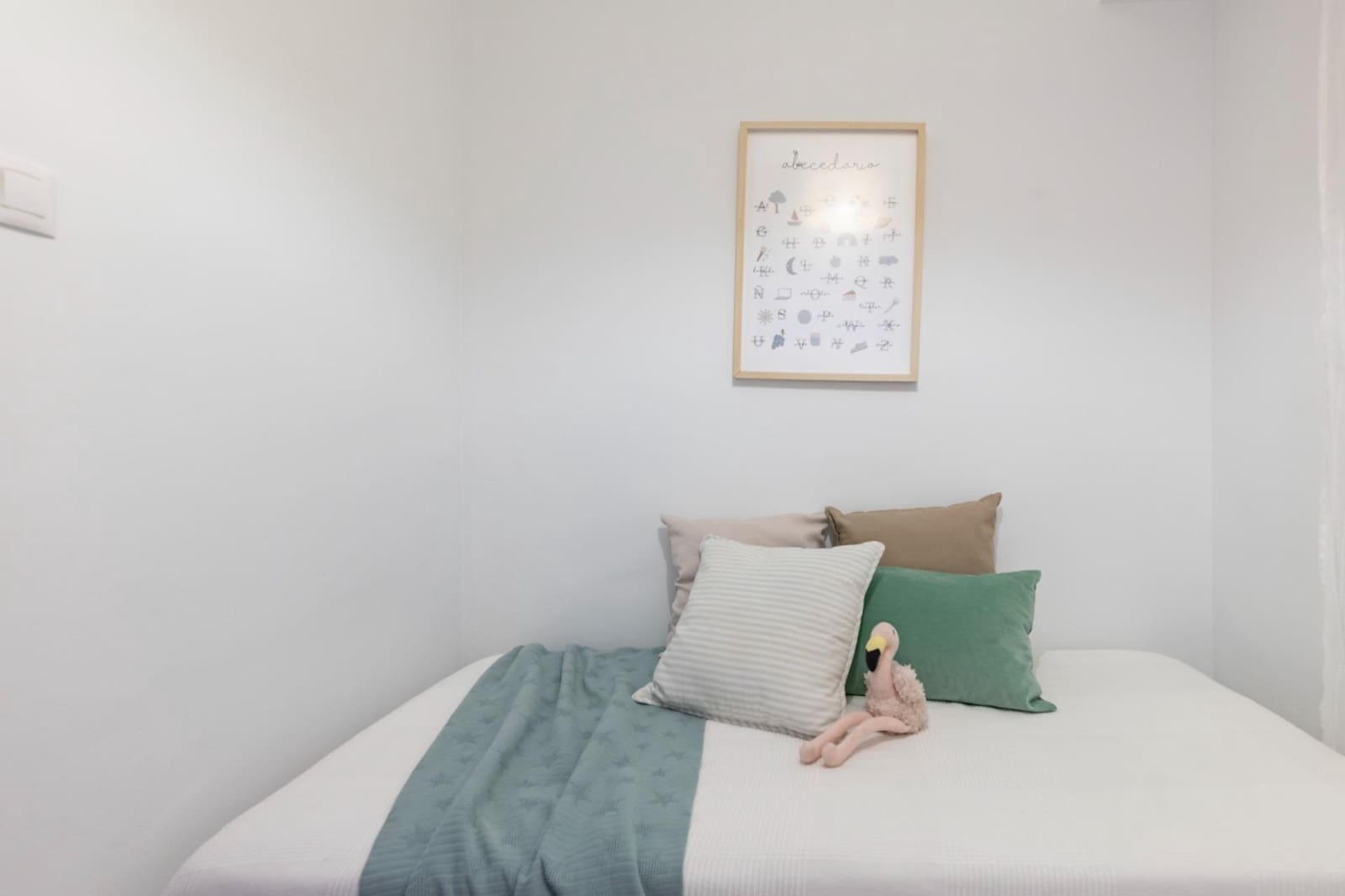 4 bedroom Flat for sale in Moncada - € 220,000 (Ref: 9390583)