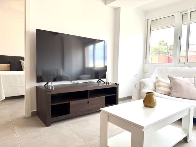 2 bedroom Flat for rent in Burjassot - € 930 (Ref: 9390584)