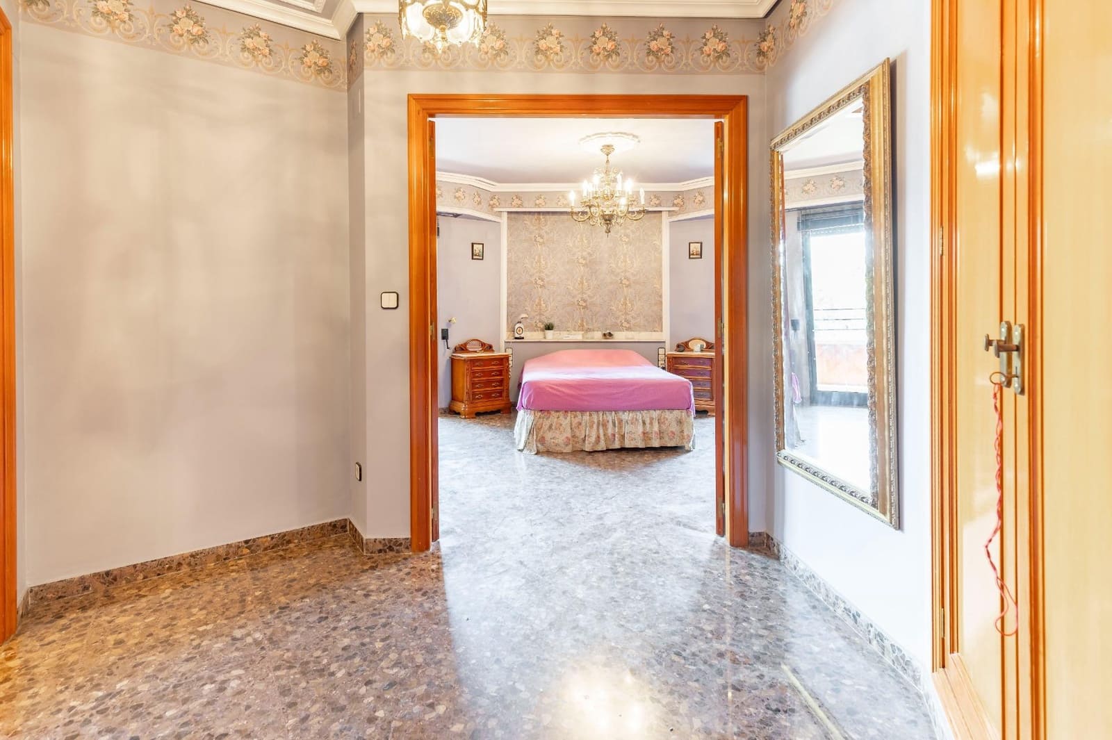 4 sypialnia Mieszkanie na sprzedaż w Miasto Walencja - 599 000 € (Ref: 9390586)