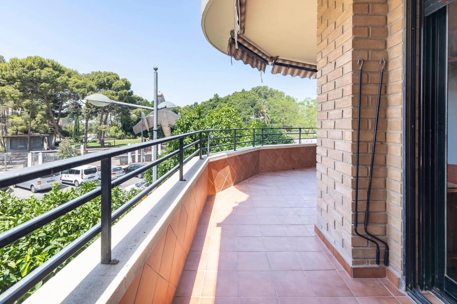 4 sypialnia Mieszkanie na sprzedaż w Miasto Walencja - 599 000 € (Ref: 9390586)