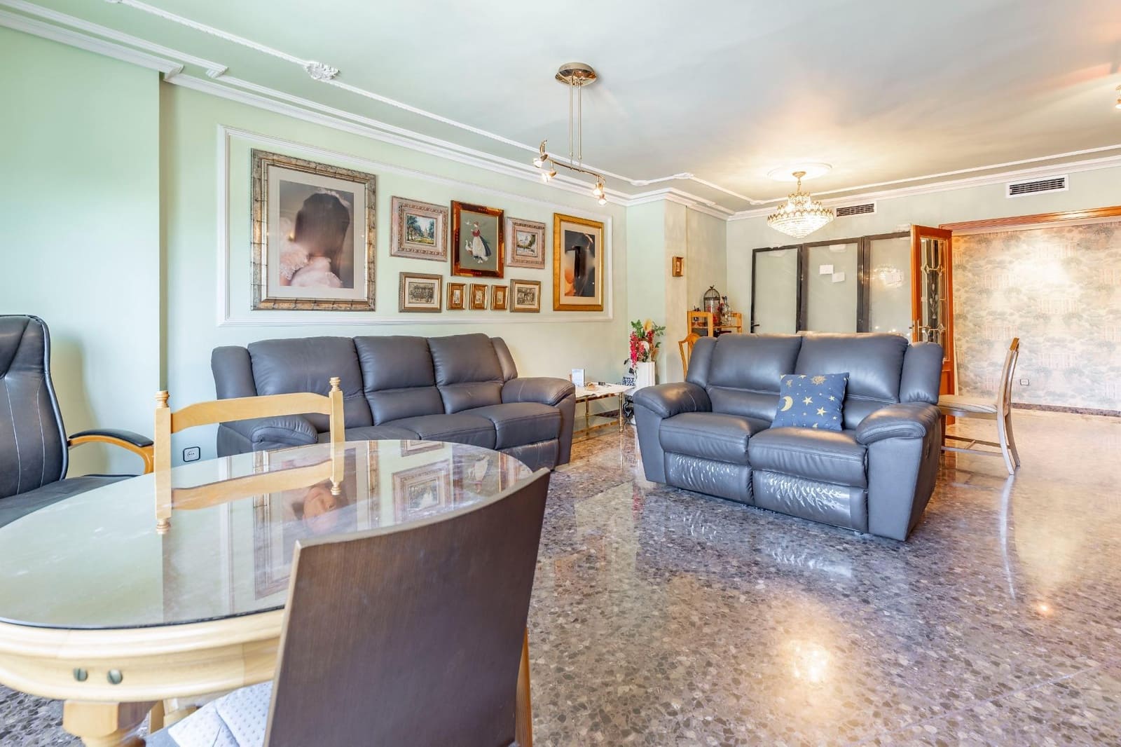 4 sypialnia Mieszkanie na sprzedaż w Miasto Walencja - 599 000 € (Ref: 9390586)