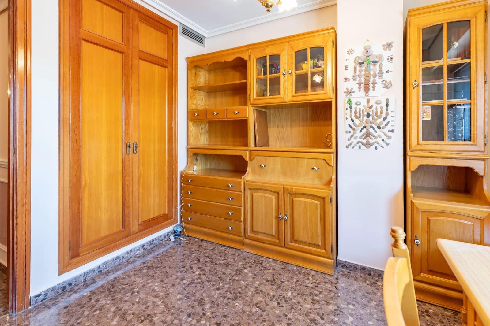 4 sypialnia Mieszkanie na sprzedaż w Miasto Walencja - 599 000 € (Ref: 9390586)