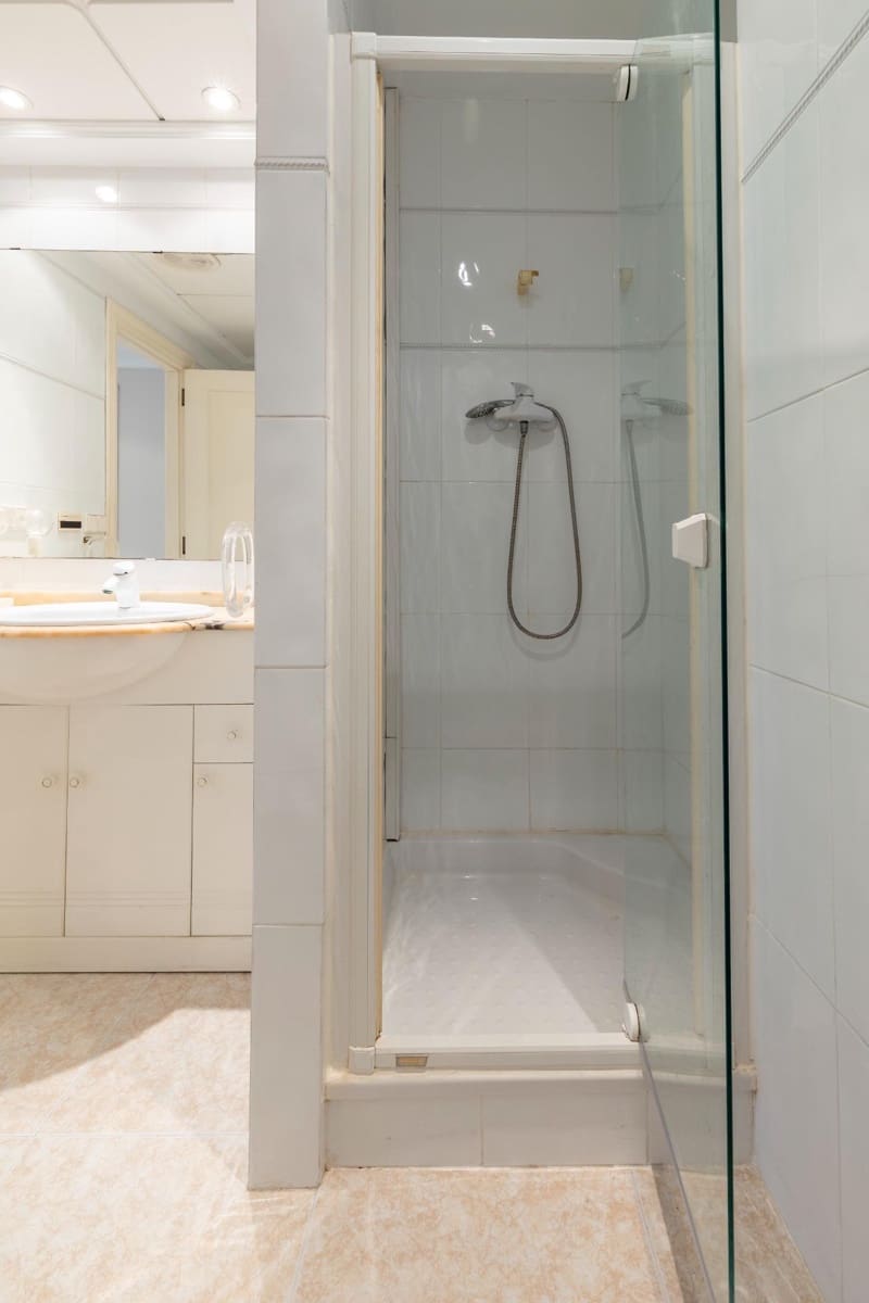 3 bedroom Flat for sale in Chilches - € 240,000 (Ref: 9396292)