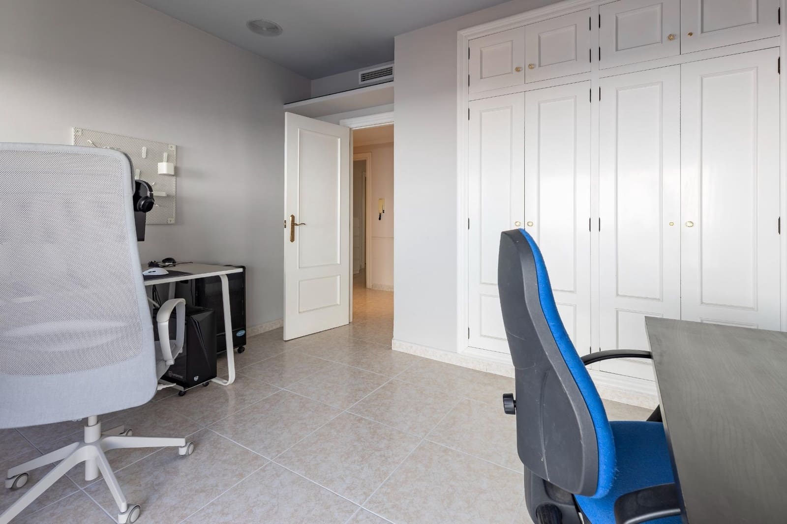 3 bedroom Flat for sale in Chilches - € 240,000 (Ref: 9396292)