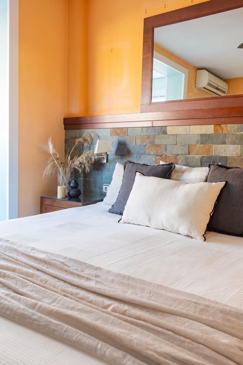 5 soveværelse Rækkehus til salg i San Antonio de Benageber med garage - € 342.000 (Ref: 9406652)