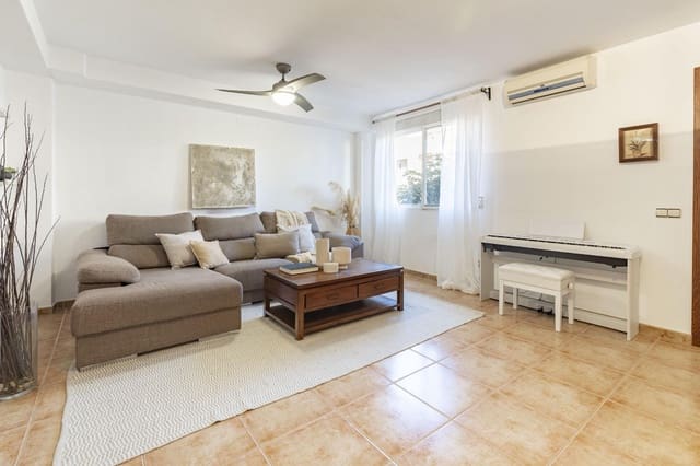 Adosado de 5 habitaciones en San Antonio de Benagéber en venta con garaje - 342.000 € (Ref: 9406652)