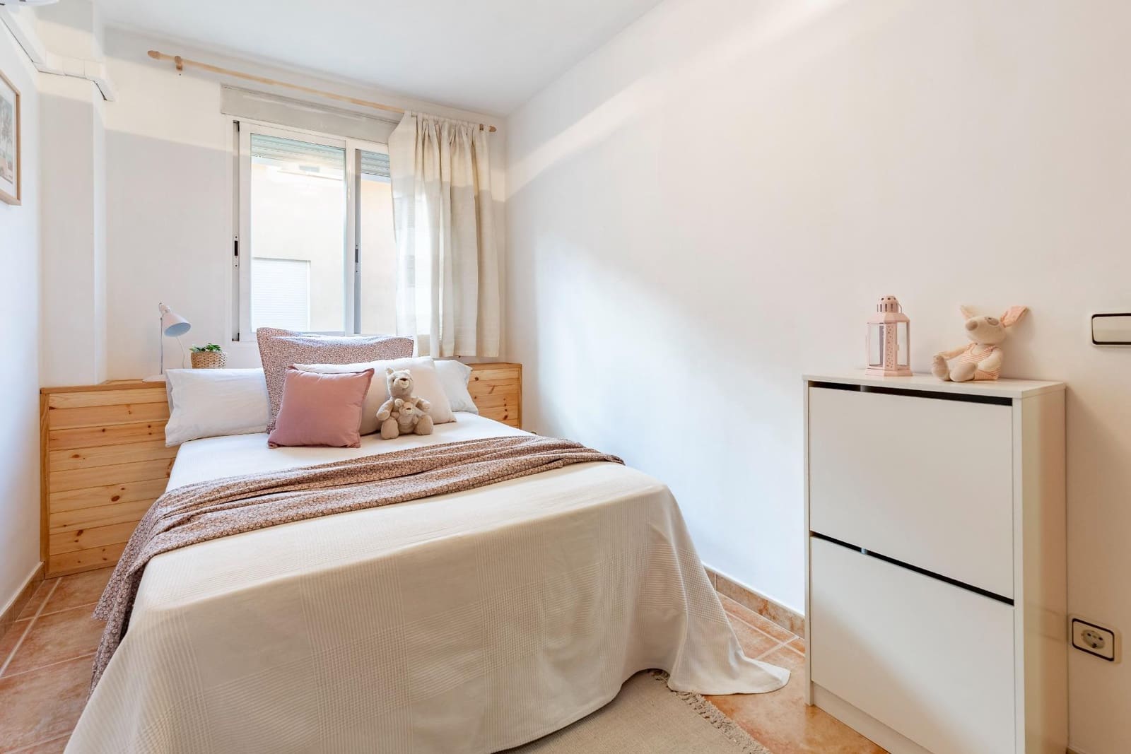 5 soveværelse Rækkehus til salg i San Antonio de Benageber med garage - € 342.000 (Ref: 9406652)