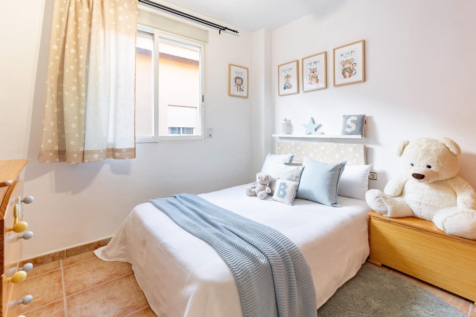 5 soveværelse Rækkehus til salg i San Antonio de Benageber med garage - € 342.000 (Ref: 9406652)