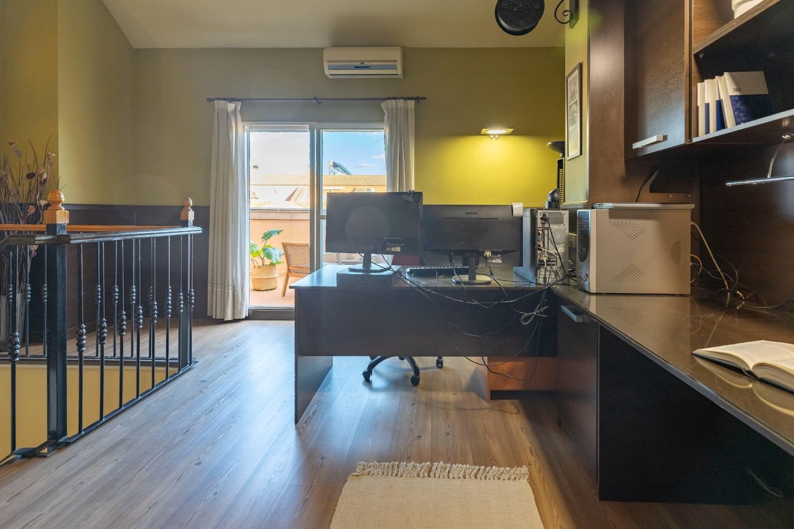 5 soveværelse Rækkehus til salg i San Antonio de Benageber med garage - € 342.000 (Ref: 9406652)