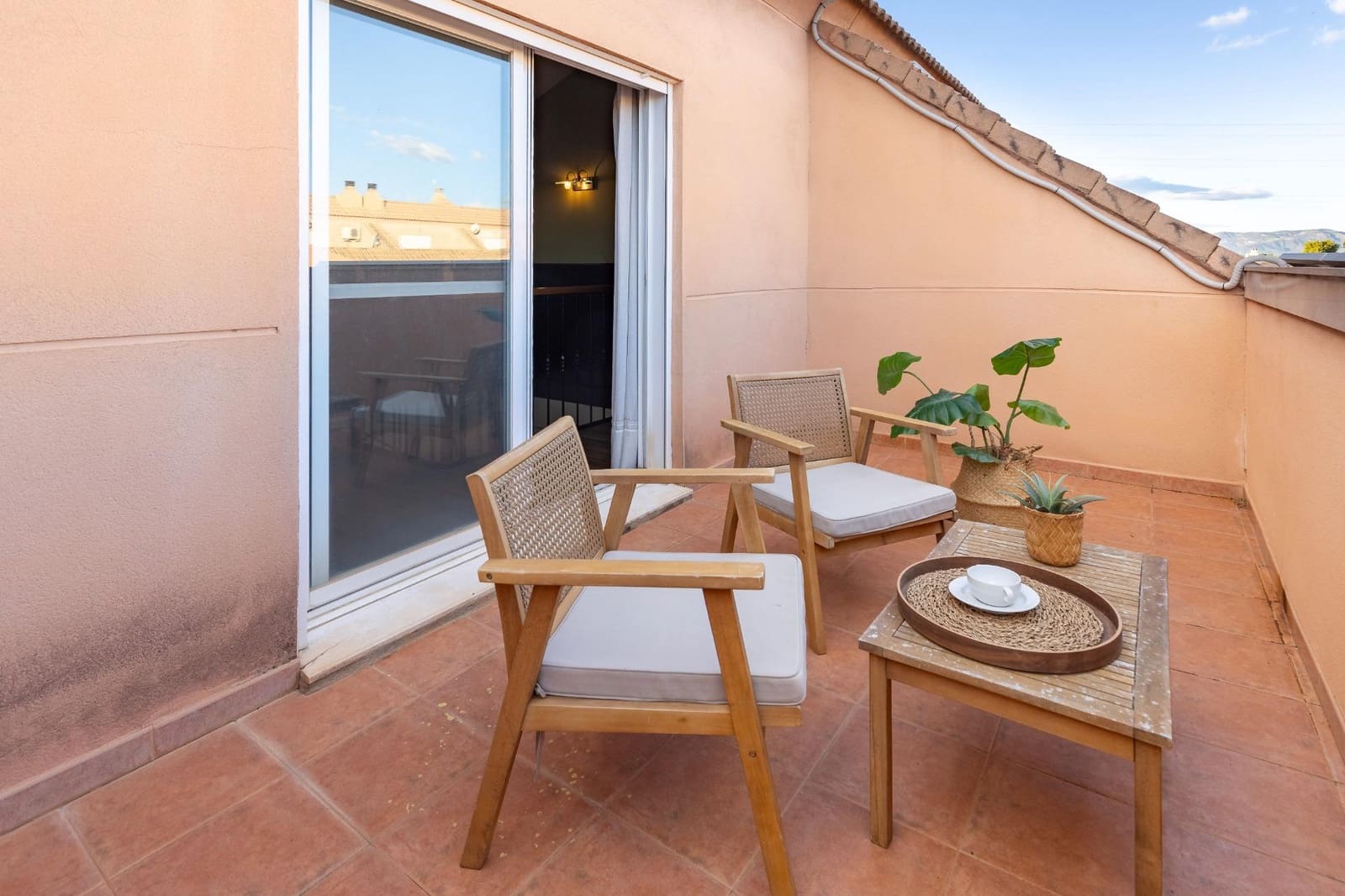 5 soveværelse Rækkehus til salg i San Antonio de Benageber med garage - € 342.000 (Ref: 9406652)