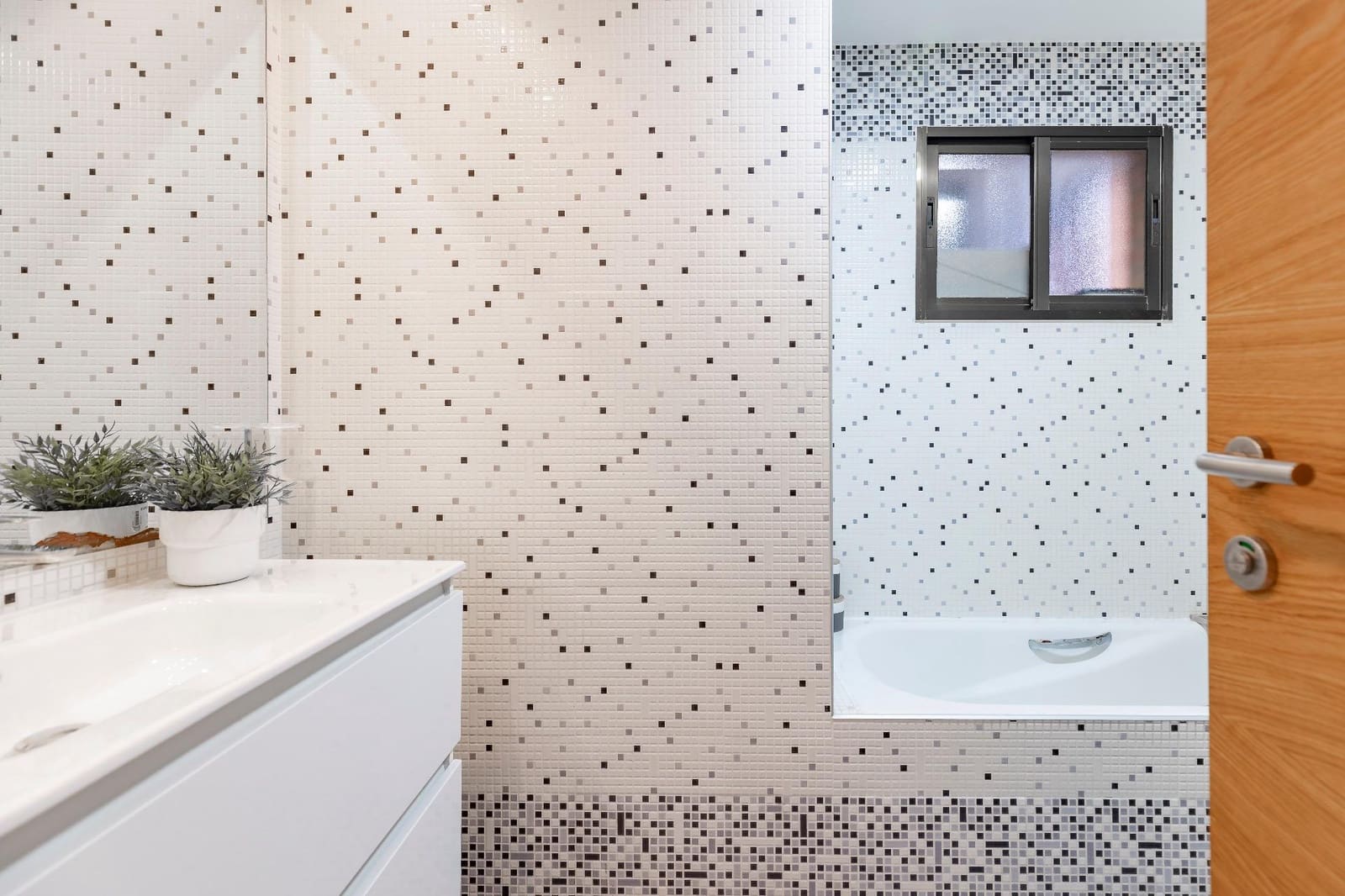 3 soveværelse Lejlighed til salg i Paterna med garage - € 349.000 (Ref: 9406654)