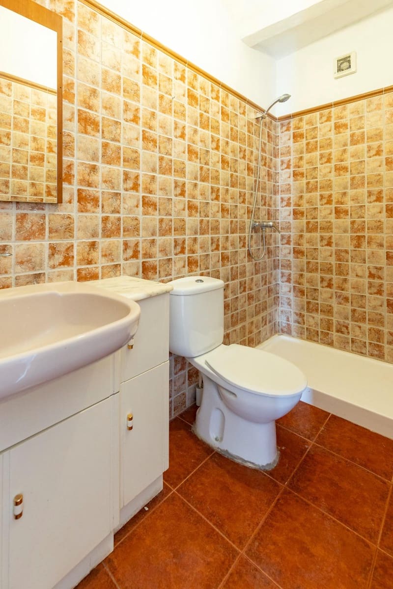 6 sypialnia Dom na sprzedaż w Chulilla - 165 000 € (Ref: 9422343)