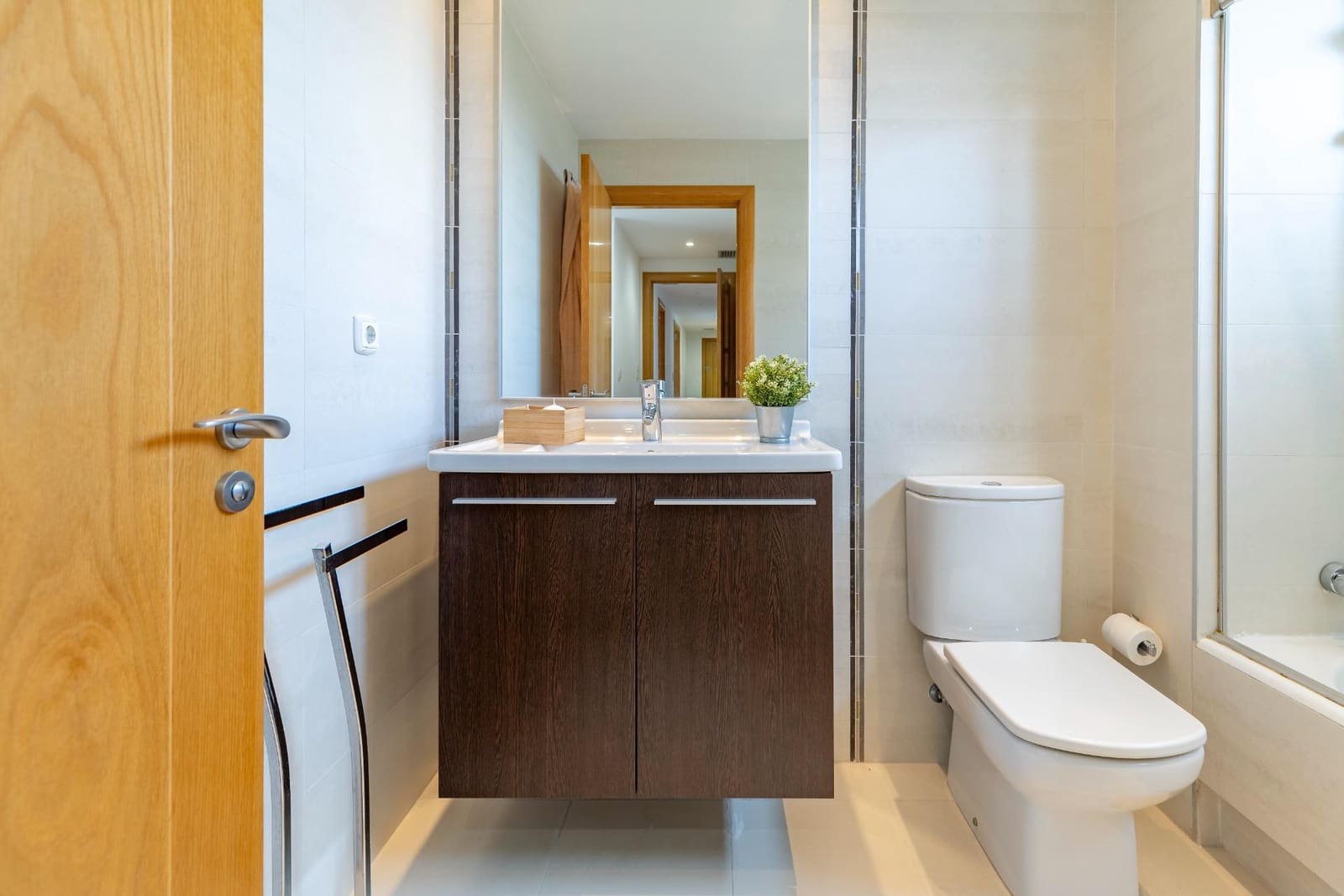 3 slaapkamer Flat te koop in Valencia stad met zwembad garage - € 600.000 (Ref: 9440268)