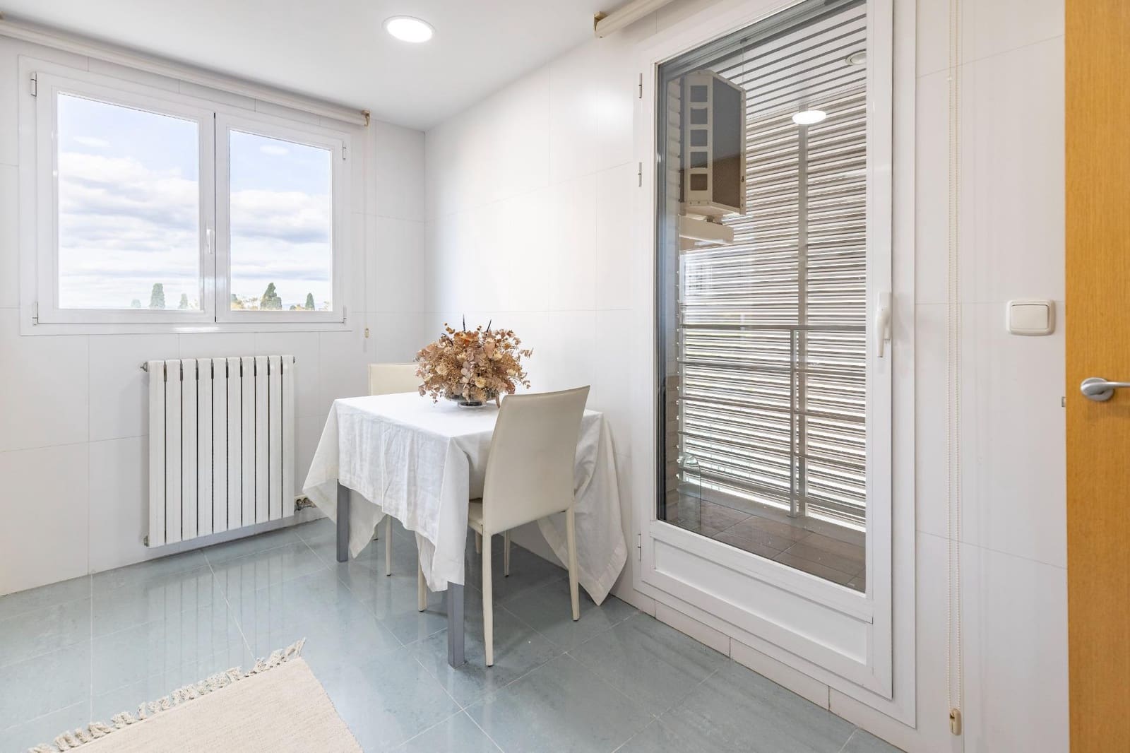 3 slaapkamer Flat te koop in Valencia stad met zwembad garage - € 600.000 (Ref: 9440268)