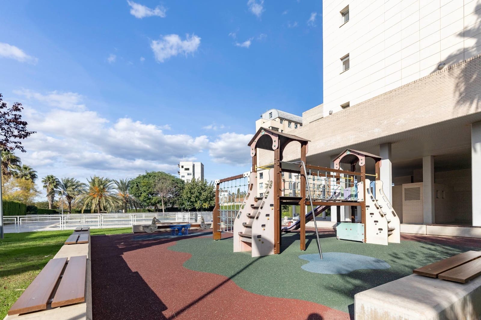 3 slaapkamer Flat te koop in Valencia stad met zwembad garage - € 600.000 (Ref: 9440268)