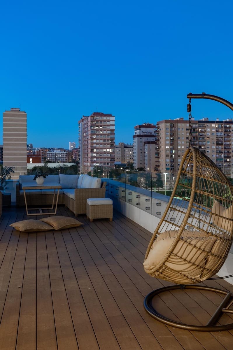 3 sypialnia Penthouse na sprzedaż w Miasto Walencja z garażem - 799 000 € (Ref: 9440270)