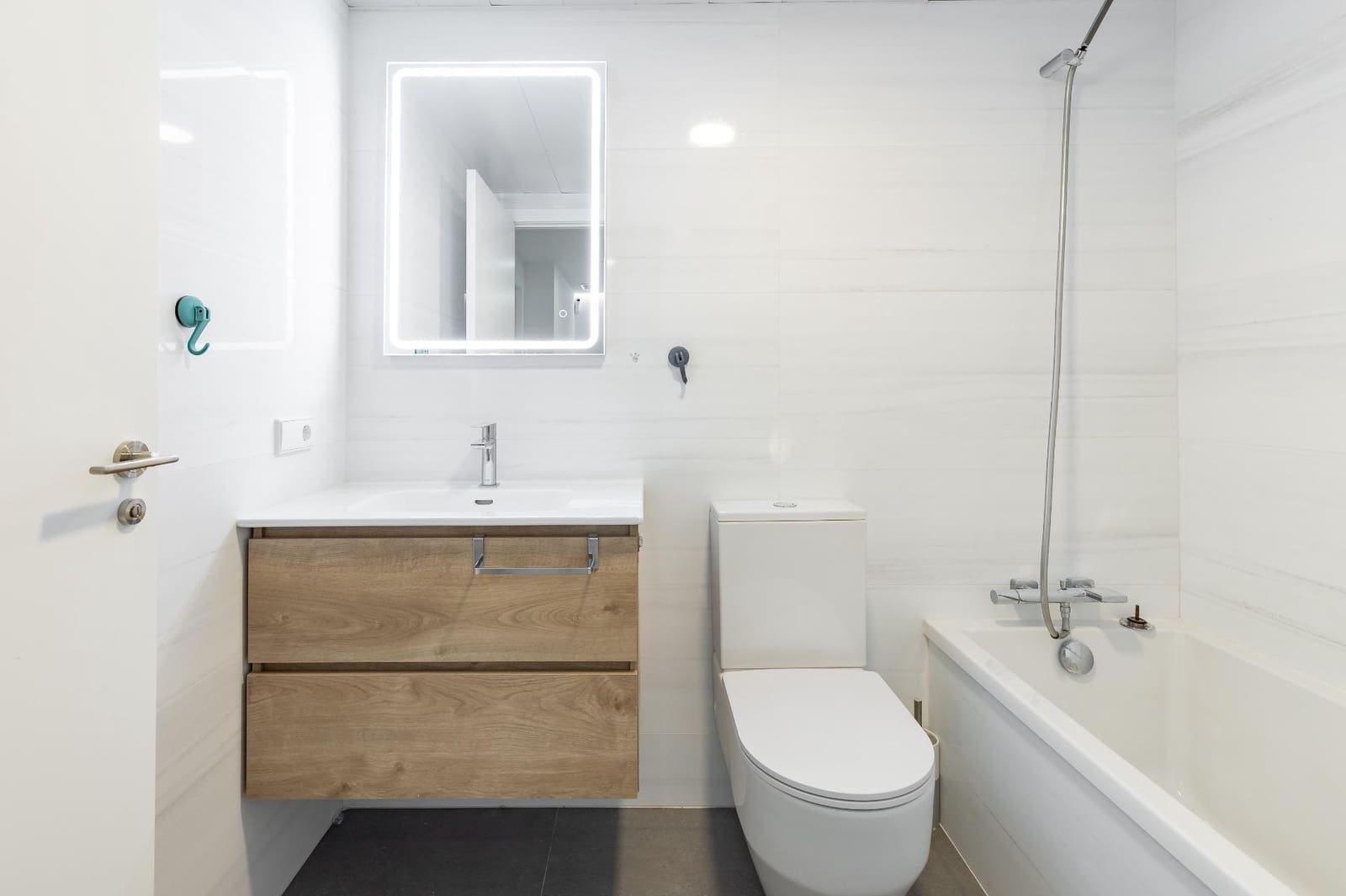 3 sypialnia Penthouse na sprzedaż w Miasto Walencja z garażem - 799 000 € (Ref: 9440270)