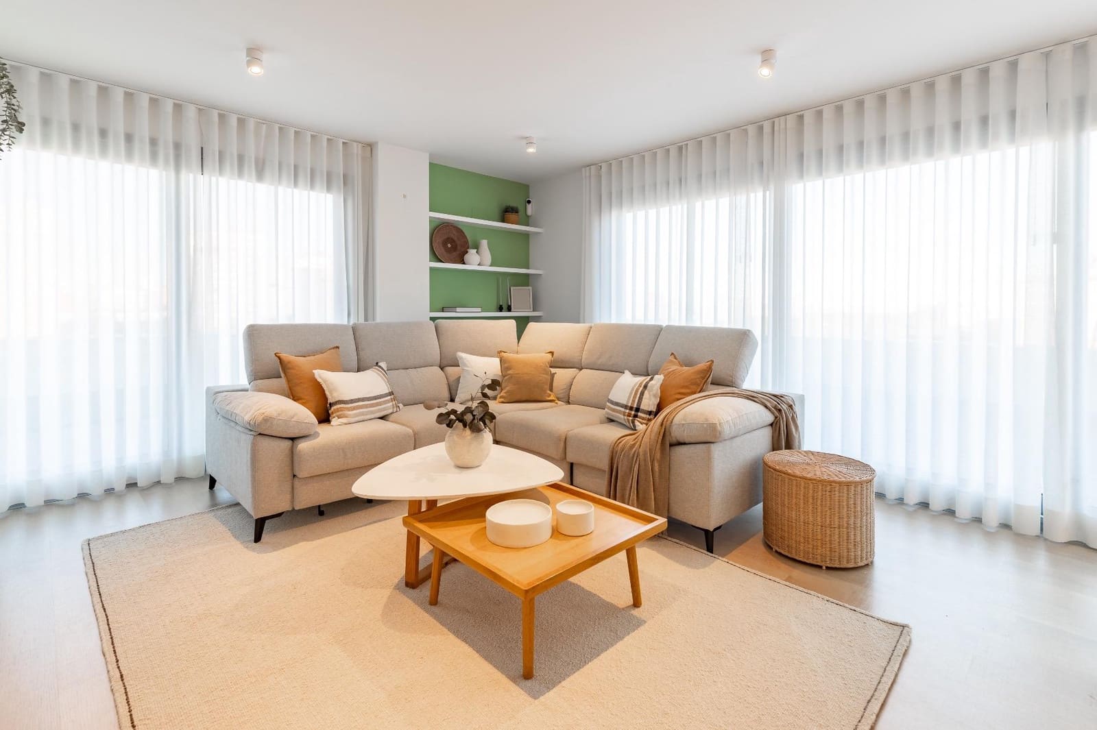 3 sypialnia Penthouse na sprzedaż w Miasto Walencja z garażem - 799 000 € (Ref: 9440270)