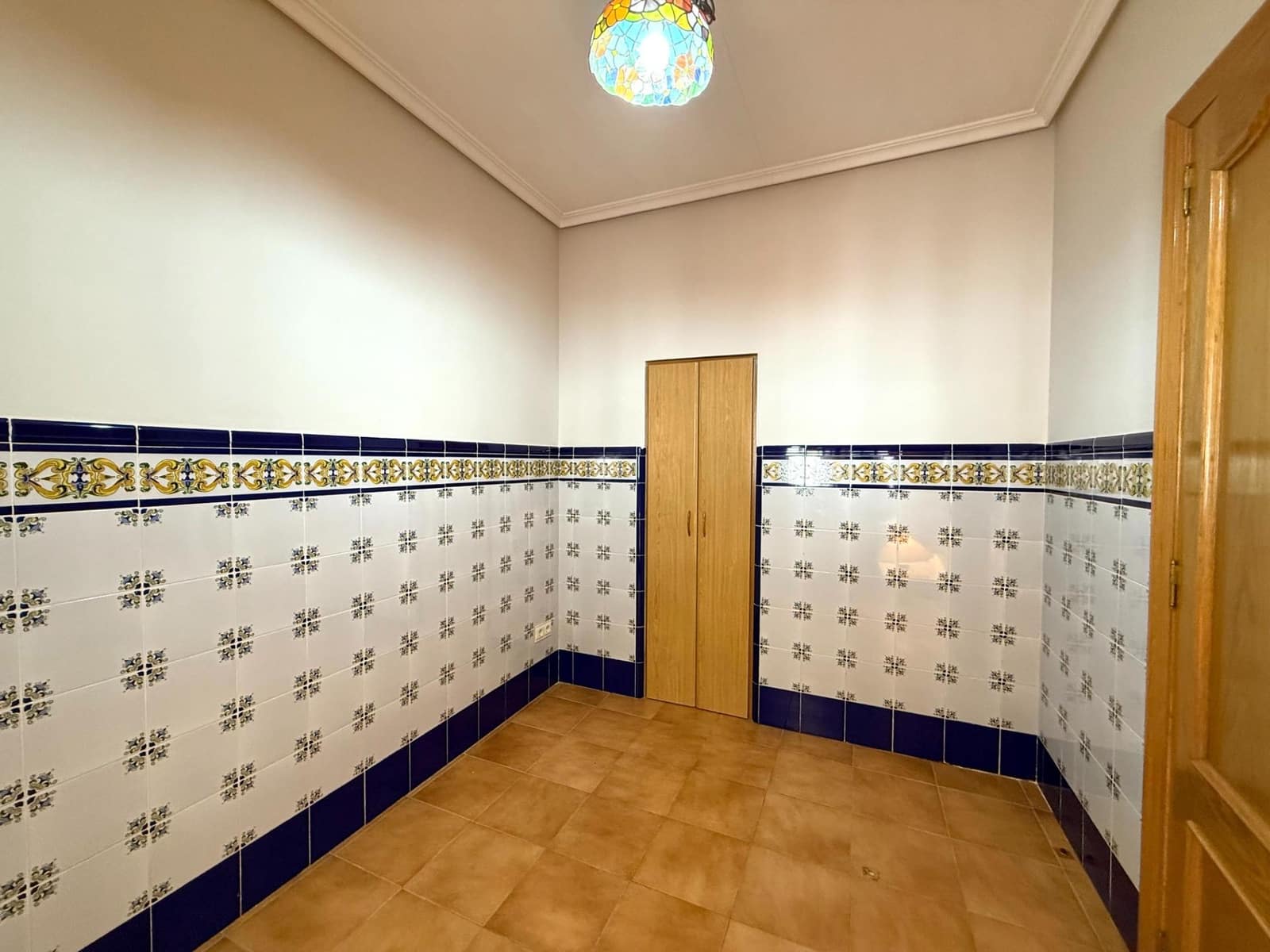 5 sypialnia Dom do wynajęcia w Miasto Walencja z garażem - 1 400 € (Ref: 9452863)