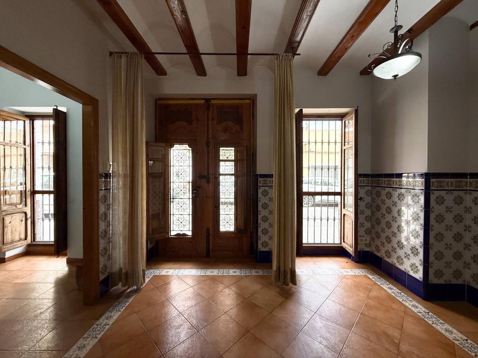 5 sypialnia Dom do wynajęcia w Miasto Walencja z garażem - 1 400 € (Ref: 9452863)