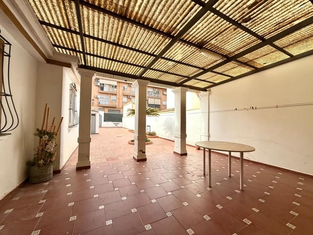 5 Zimmer Haus zu vermieten in València Stadt mit Garage - 1.400 € (Ref: 9452863)