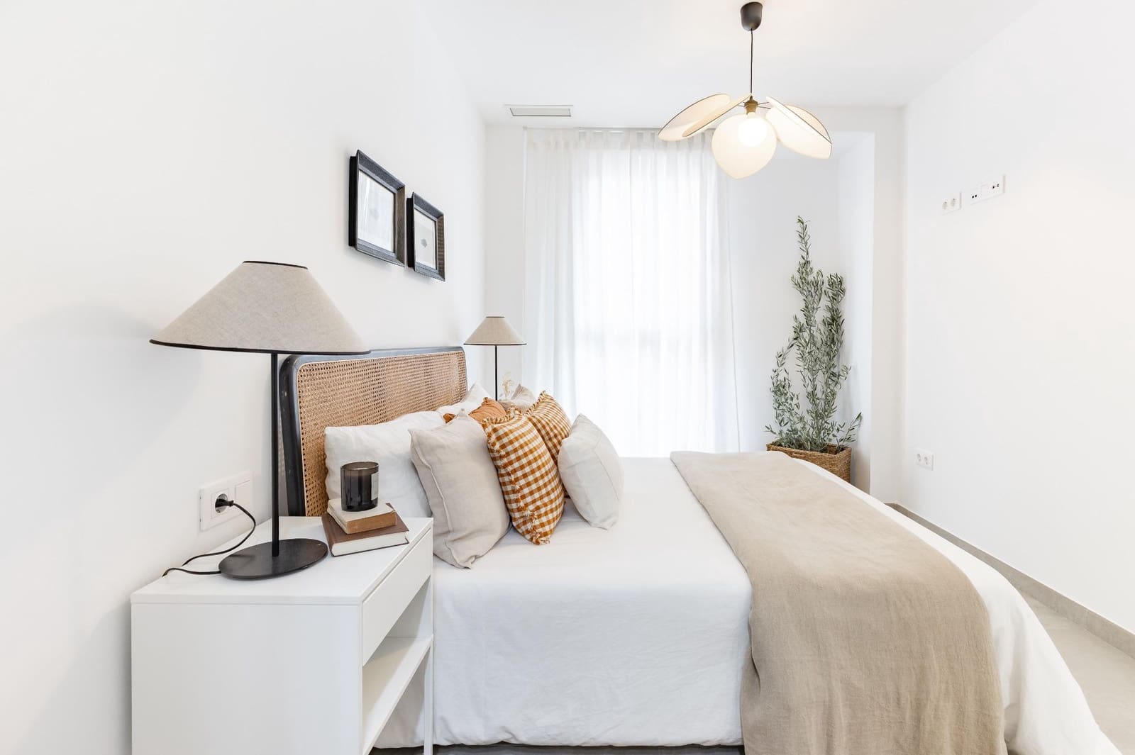 2 sypialnia Mieszkanie na sprzedaż w Manises z basenem - 240 000 € (Ref: 9456534)