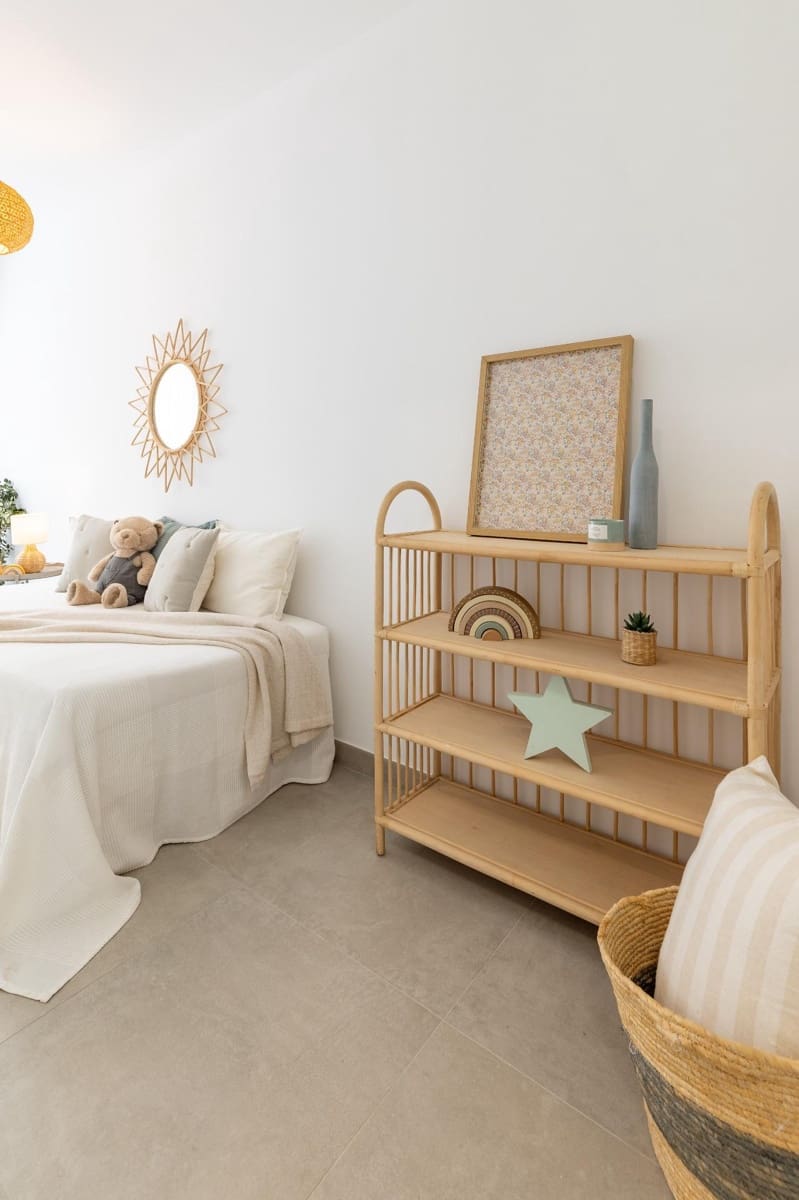 2 sypialnia Mieszkanie na sprzedaż w Manises z basenem - 240 000 € (Ref: 9456534)