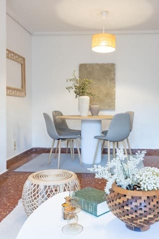 3 slaapkamer Flat te koop in Valencia stad met garage - € 295.000 (Ref: 9476185)