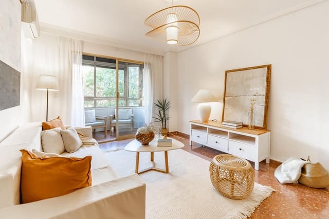 3 slaapkamer Flat te koop in Valencia stad met garage - € 295.000 (Ref: 9476185)