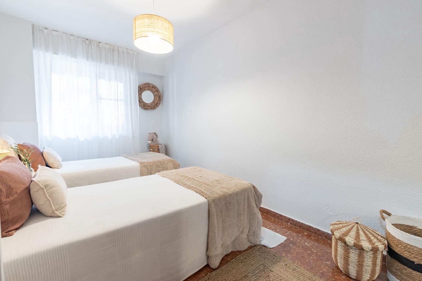 3 slaapkamer Flat te koop in Valencia stad met garage - € 295.000 (Ref: 9476185)