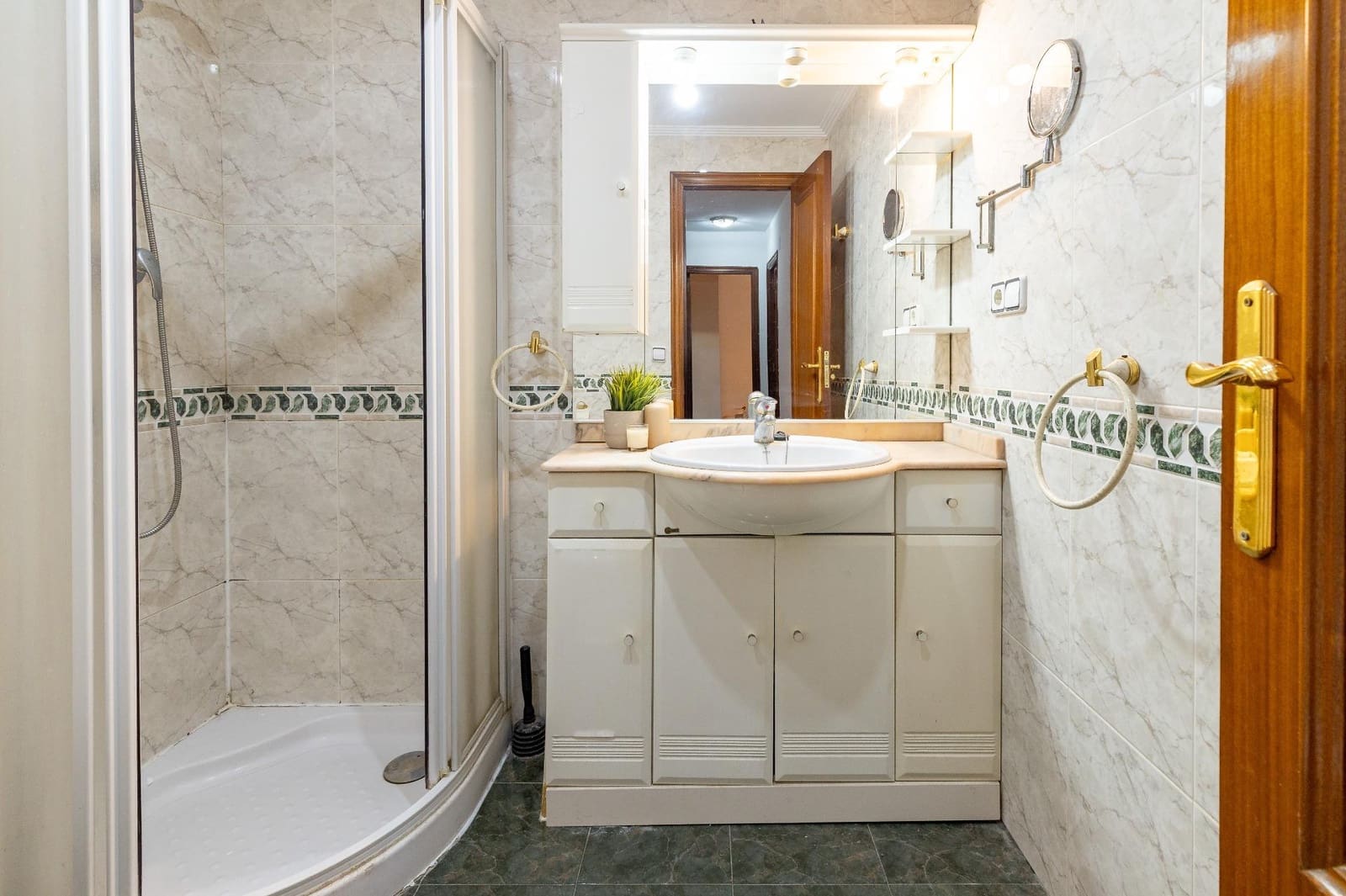 3 slaapkamer Flat te koop in Valencia stad met garage - € 295.000 (Ref: 9476185)