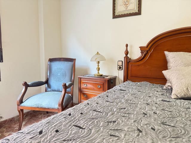 4 soverom Leilighet til leie i L'Hort de Senabre, Valencia by med garasje - € 1 500 (Ref: 9497582)