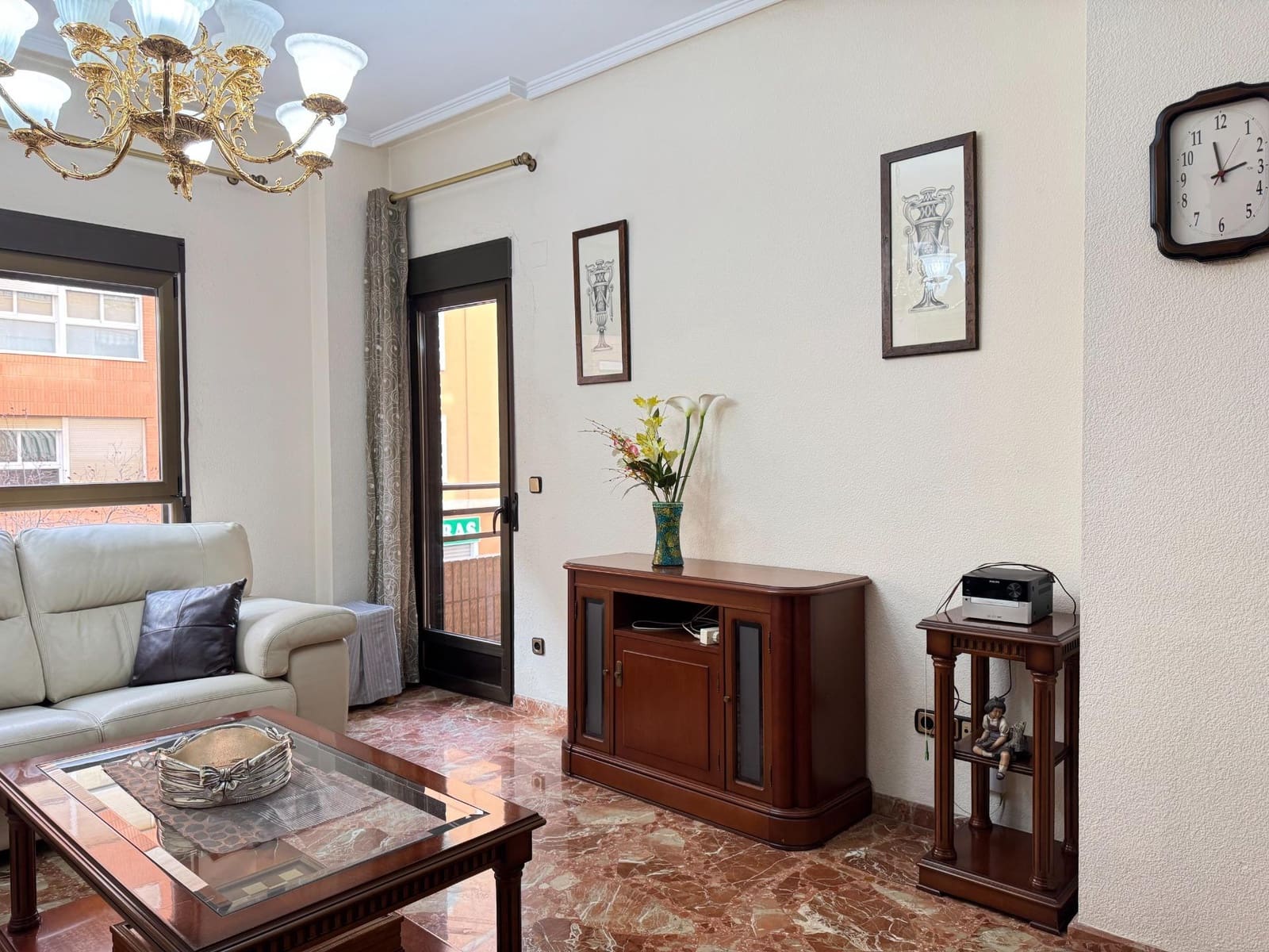 4 soverom Leilighet til leie i Valencia by med garasje - € 1 500 (Ref: 9497582)