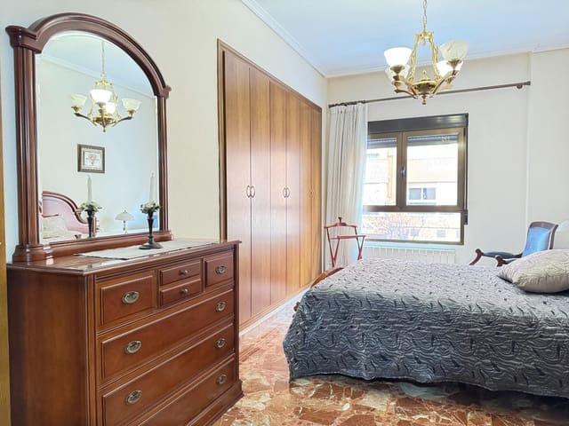 4 soverom Leilighet til leie i L'Hort de Senabre, Valencia by med garasje - € 1 500 (Ref: 9497582)