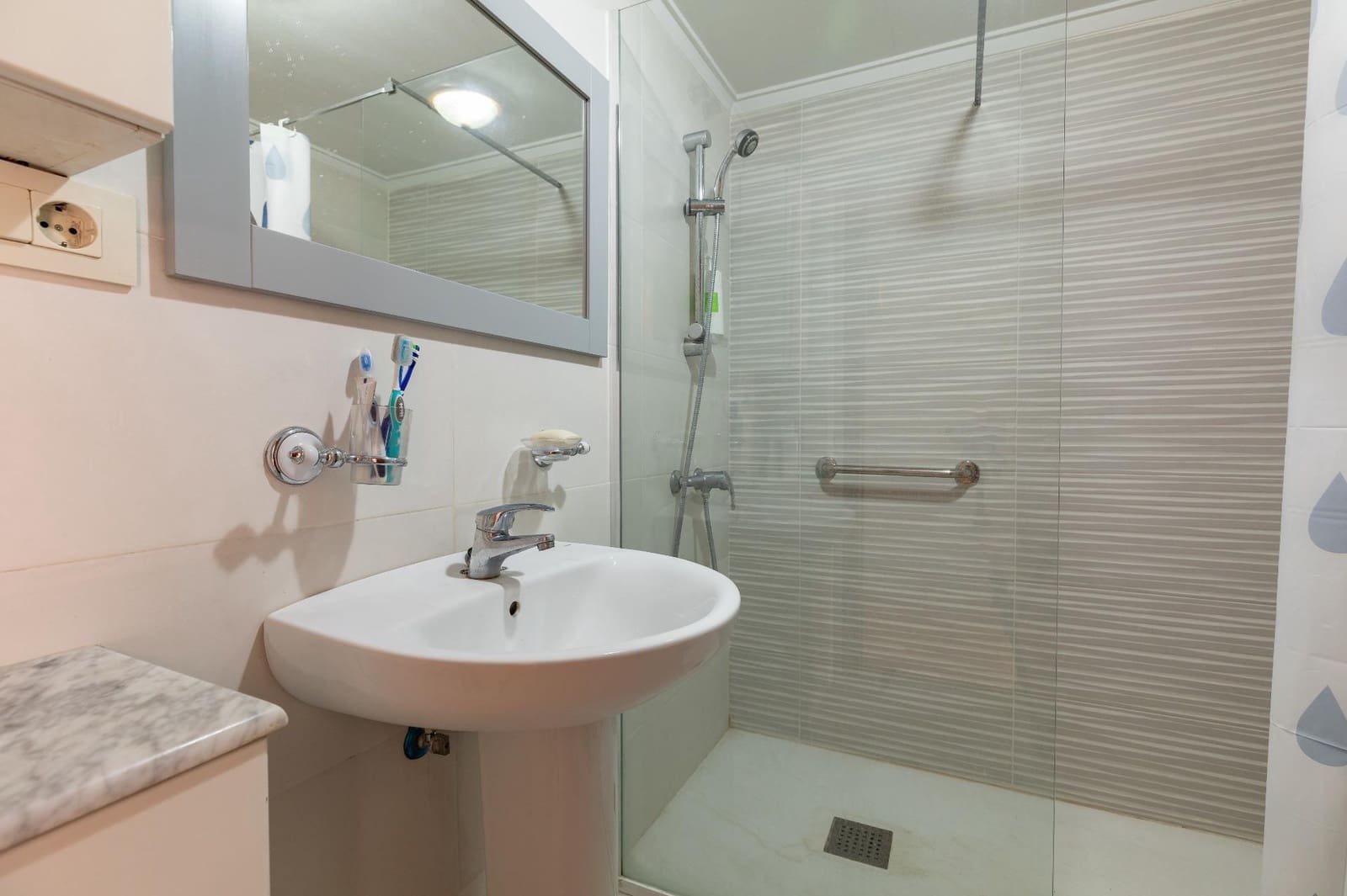 4 bedroom Flat for sale in Sagunto / Sagunt - € 180,000 (Ref: 9497583)