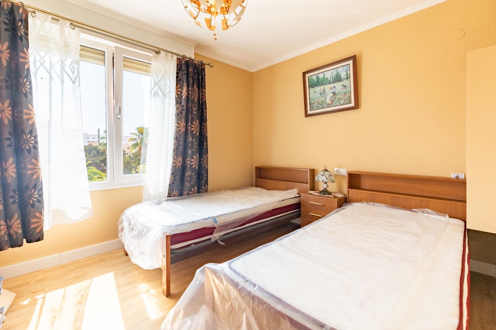 4 bedroom Flat for sale in Sagunto / Sagunt - € 180,000 (Ref: 9497583)