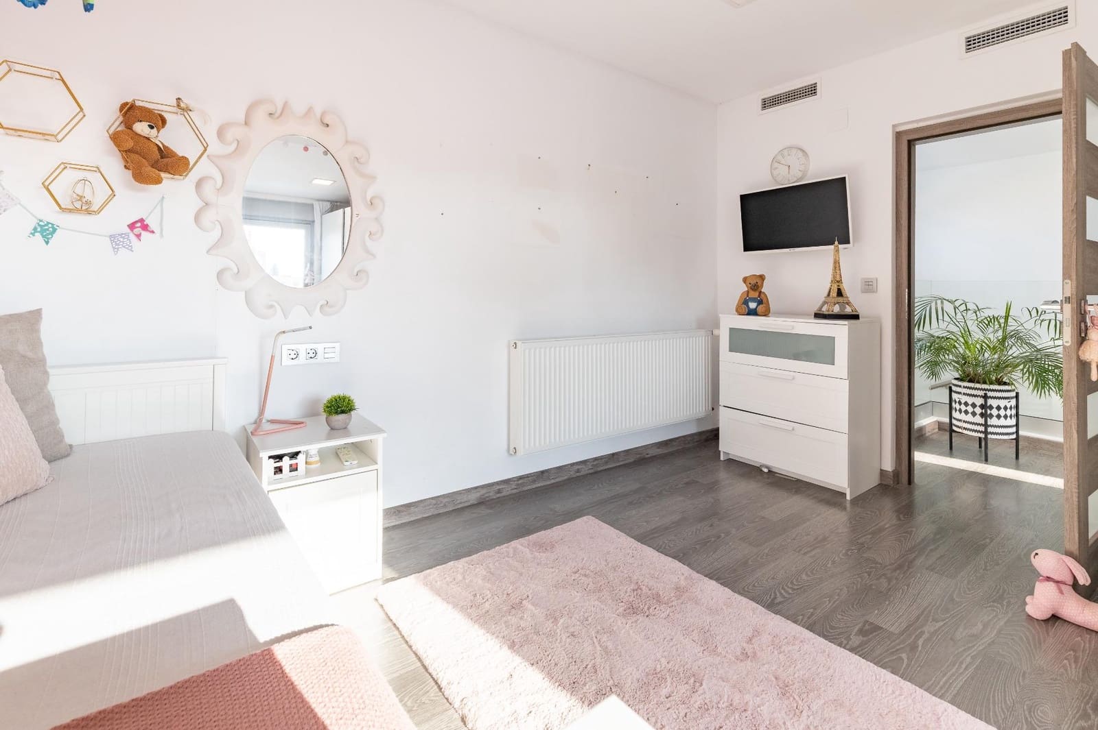 4 slaapkamer Villa te koop in Vinaros met zwembad garage - € 470.000 (Ref: 9519261)