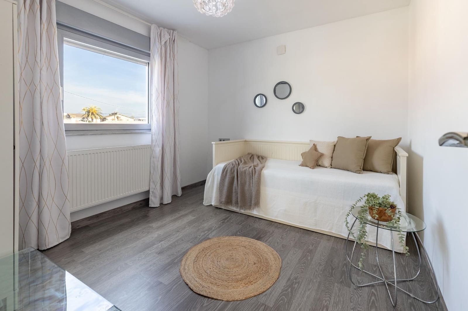 Chalet de 4 habitaciones en Vinaròs en venta con piscina garaje - 460.000 € (Ref: 9519261)