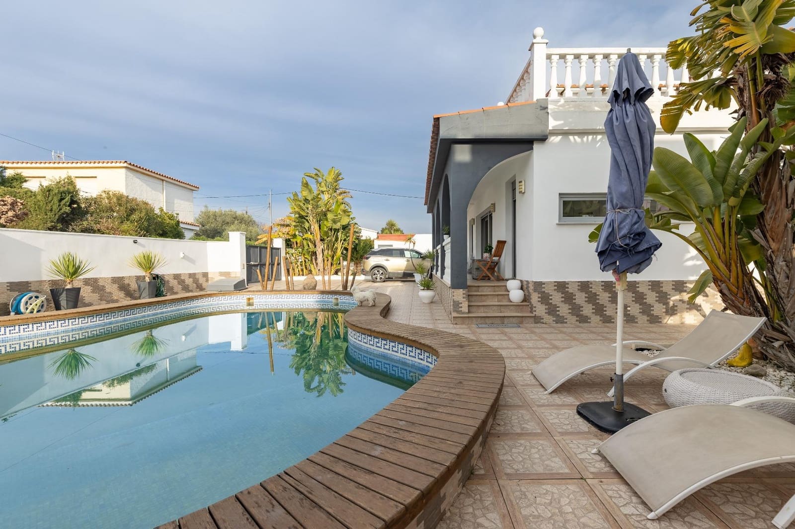 Chalet de 4 habitaciones en Vinaròs en venta con piscina garaje - 460.000 € (Ref: 9519261)